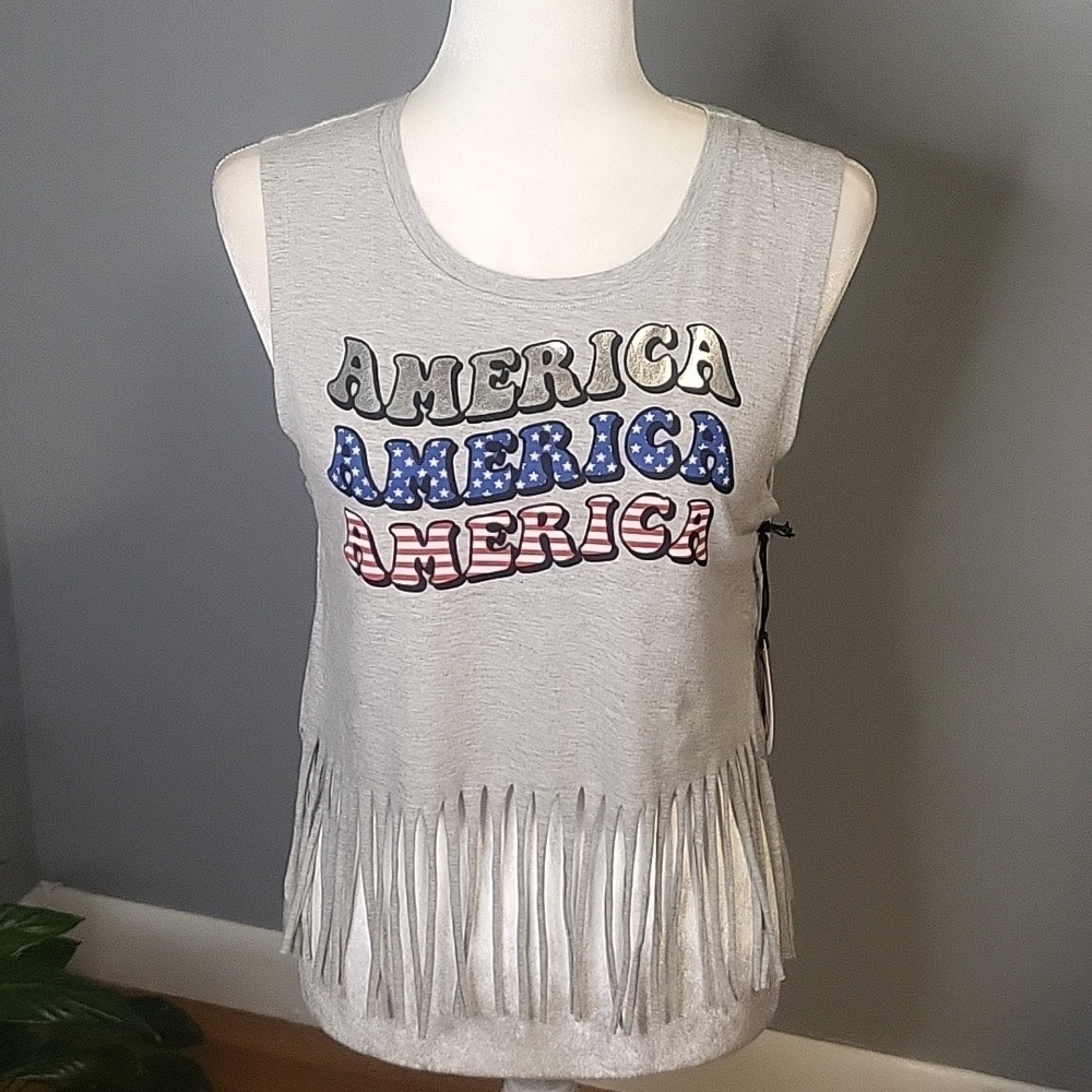 Love Peace & Lazy Days Gray America Fringe Sleeveless Top - Size S